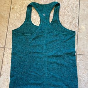 Emerald Green Swiftly Tech Racerback Tank